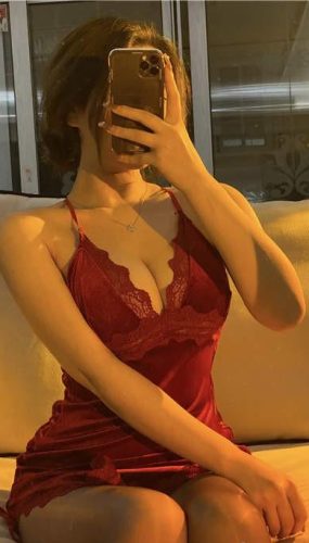 安妮_yo – 红色妙杀 [21P/1V/207MB]