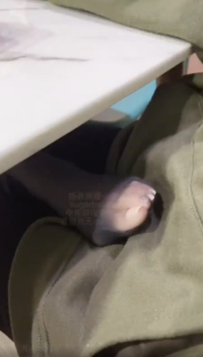 【限时7天】杨晨晨最新正价AV视频《发骚被摸到高潮》